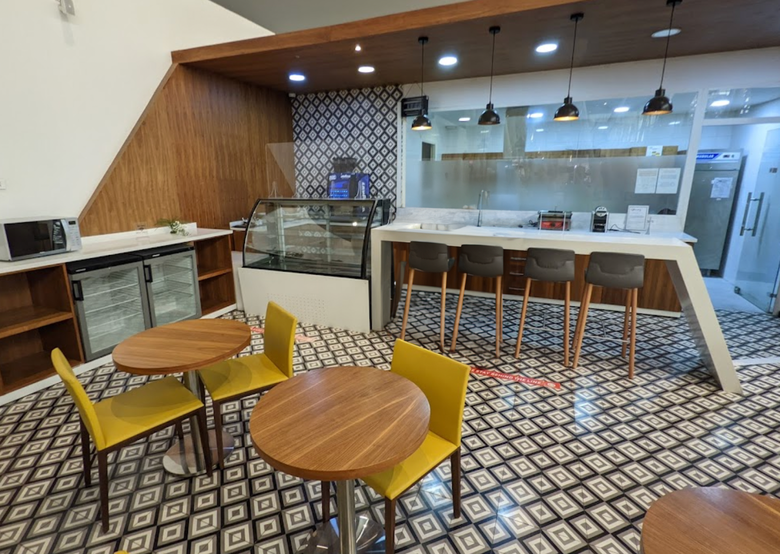Pearl Lounge -Oujda Angads-Dparture